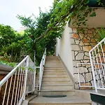 Volga * Jelsa (Hvar)