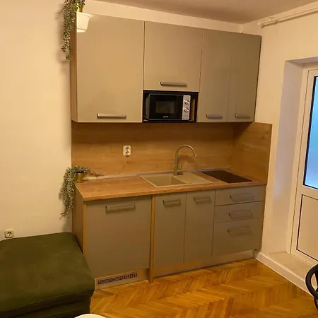 Volga Apartman Jelsa