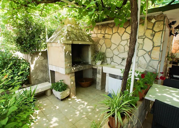 Apartment Volga Jelsa (Hvar)